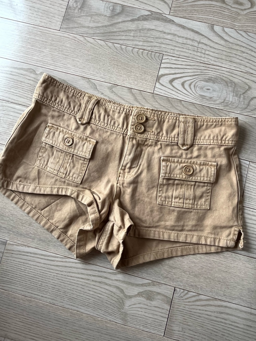 Mini Low-rise Khaki Cargo Shorts